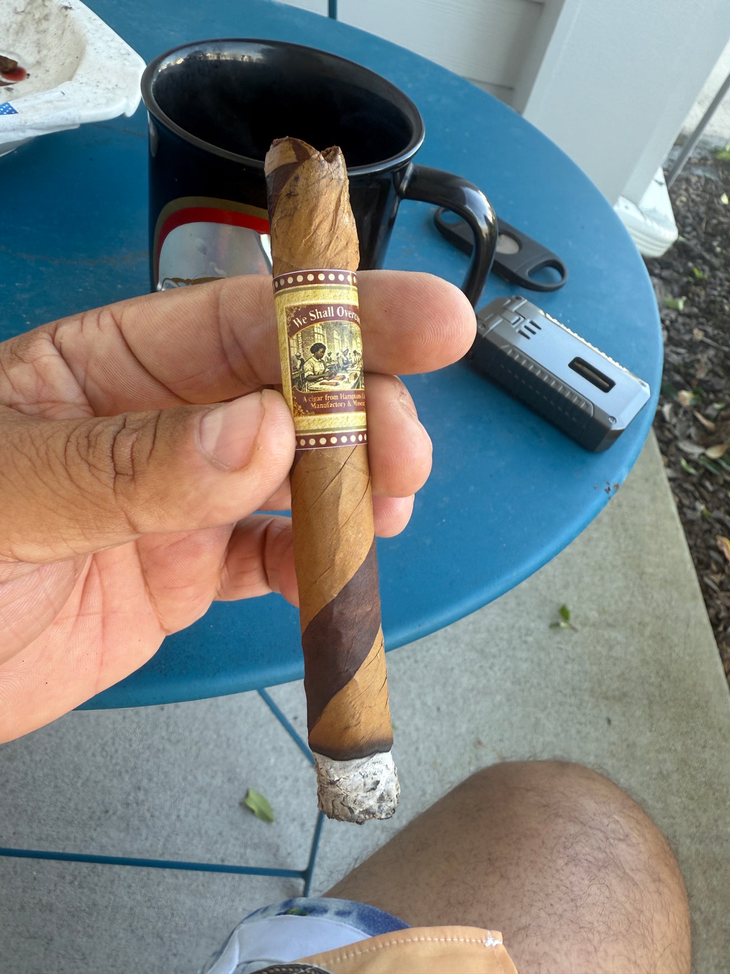 Breaking News! FDA Approved! Part of the Savannah River Cigars collection known as the “Bordeaux of Cigars”. Very high-end. Think if you could smoke in Charleston Place, this is the cigar you would smoke and buy a 5 pack to share with your chosen ones.